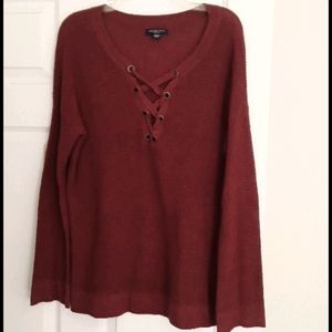 American Eagle sweater